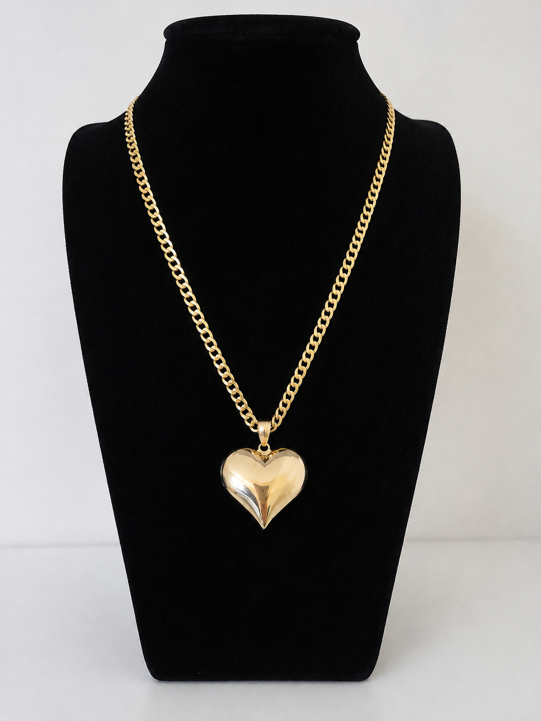 10K Italian Gold Bright Cut Chain with Heart Charm