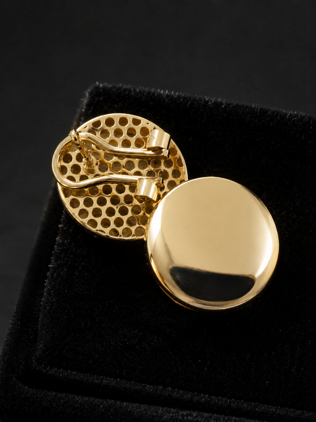 10K Italian Gold Round Omega Earrings