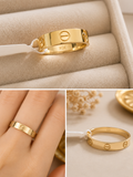 10K Gold Cartier Style Ring – Size 4.5