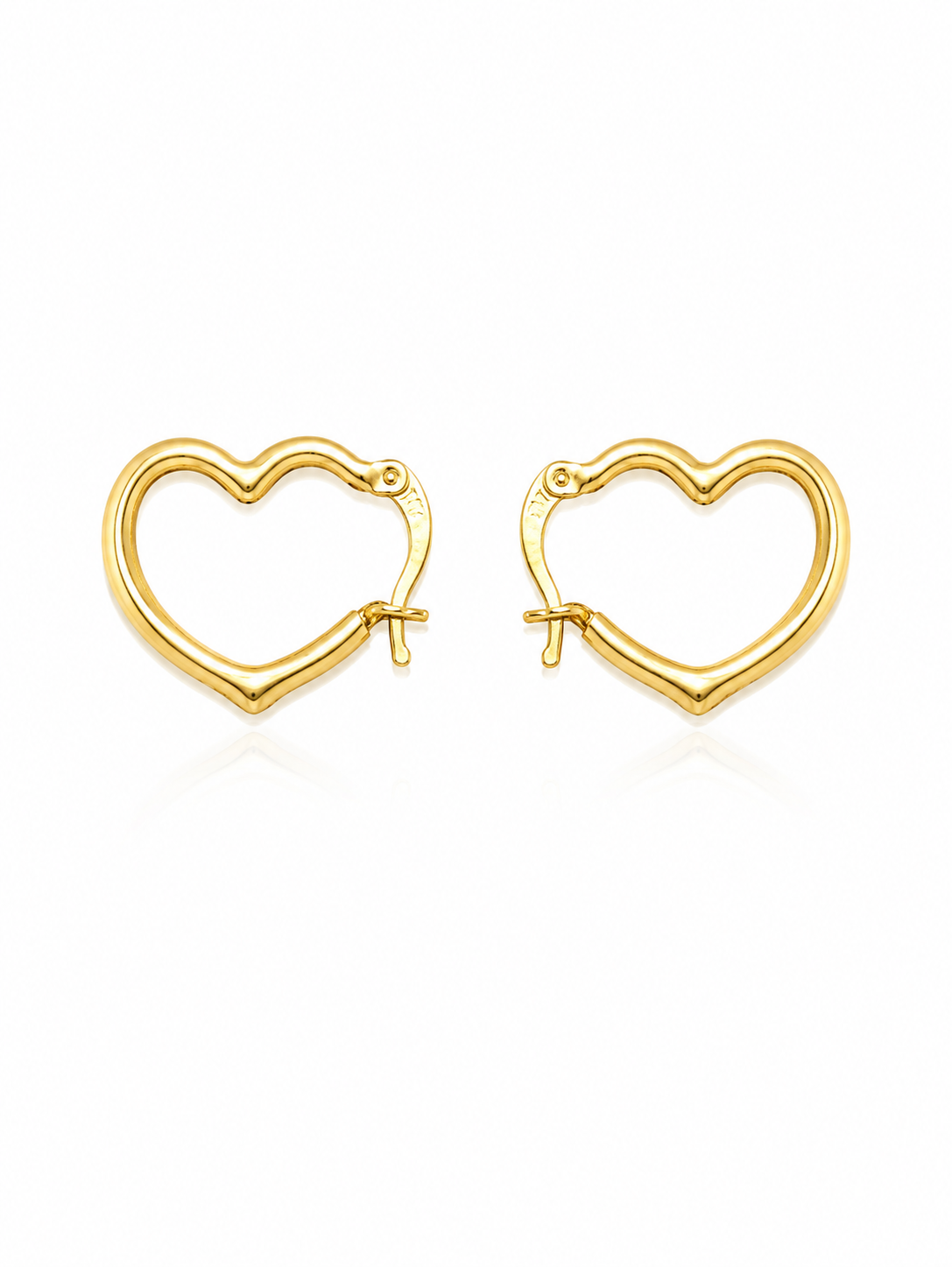 Argollas de Corazón en Oro de 14K con Cierre de Presión