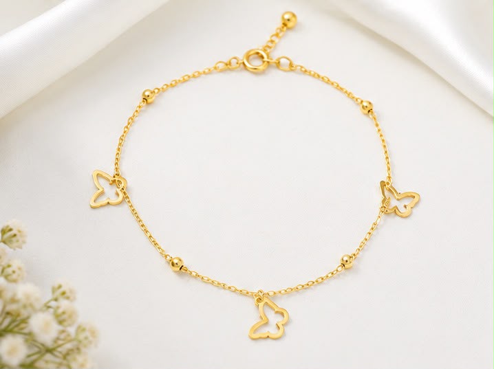 Pulsera de Cadena Fina en Oro 10 K con Mariposas y Balines